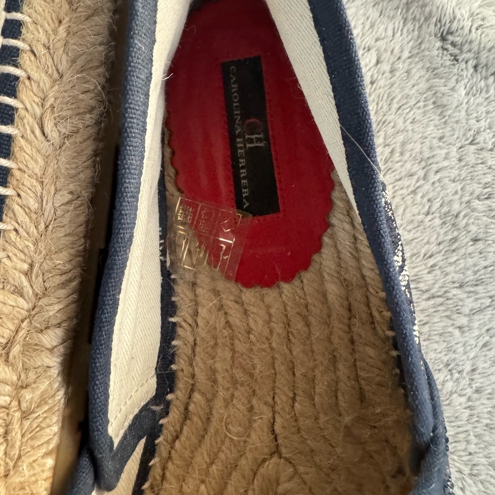 Carolina Herrera Blue Espadrilles with Quilted Pattern - Picture 3 of 8